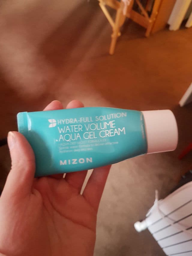 Mizon Water Volume Aqua Gel Cream review photo by malinta