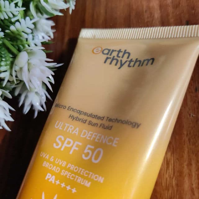 Earth Rhythm Ultra Defence Hybrid Sun Fluid SPF 50+ review photo by Nivetha