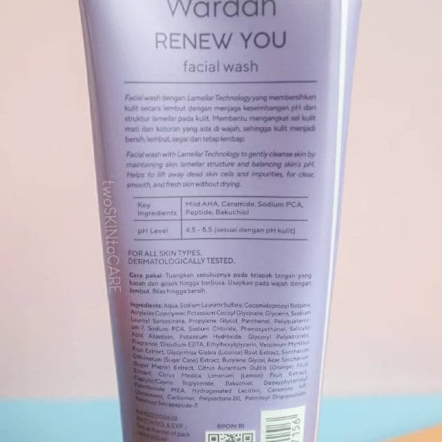 Wardah Renew You Anti Aging Facial Wash review photo by twoskintocare