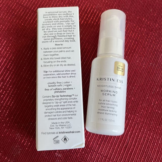 Kristin Ess Hair Weightless Shine Working Serum review photo by Daisy37