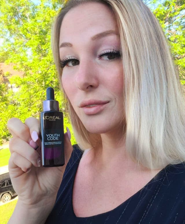 L'Oreal Paris Youth Code Skin Strengthening Serum review photo by thatgirlangel87