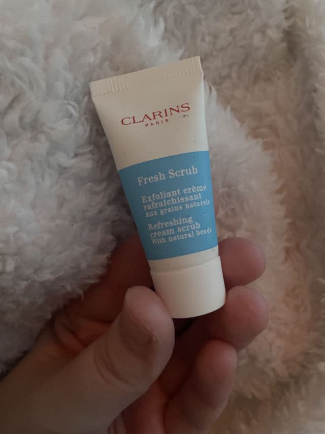 Clarins Fresh Scrub Refreshing Cream Scrub review photo by justepoureux