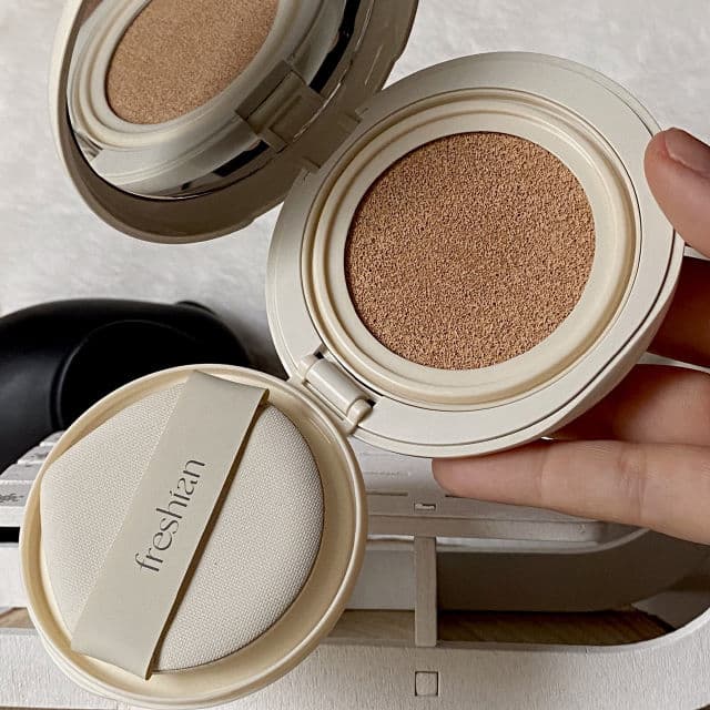 freshian Egg-like Cushion SPF35 PA++ review photo by Raluca27