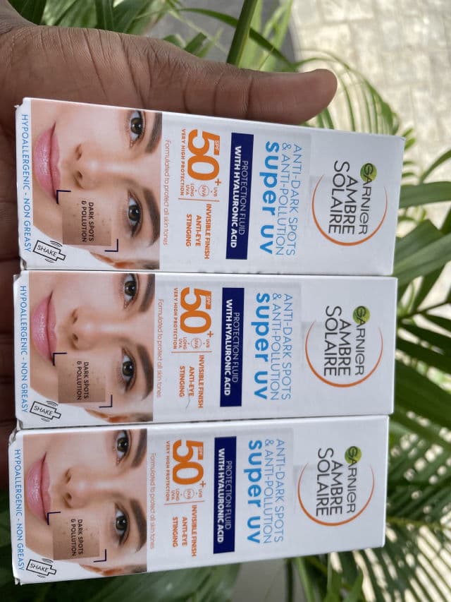 Garnier Ambre Solaire Super UV Anti Dark Spots & Anti Pollution Face Fluid SPF50+ review photo by BabybanksBrown