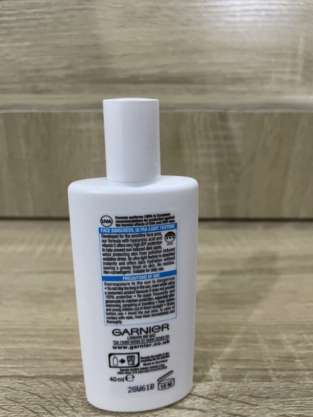 Garnier Ambre Solaire Super UV Anti Dark Spots & Anti Pollution Face Fluid SPF50+ review photo by BabybanksBrown