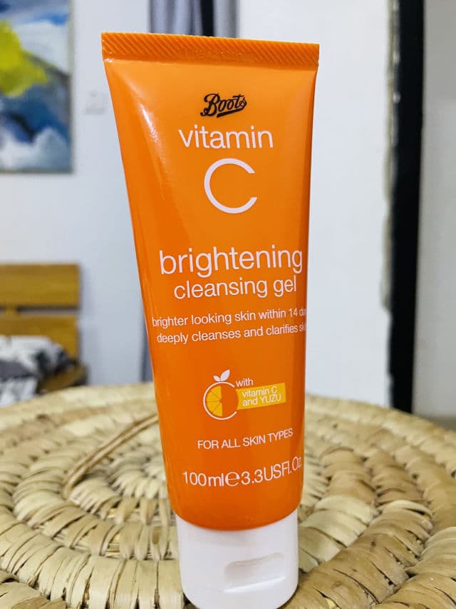 Boots Vitamin C Brightening Cleansing Gel review photo by BabybanksBrown