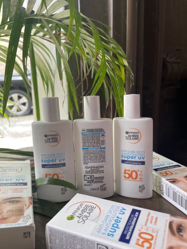 Garnier Ambre Solaire Super UV Anti Dark Spots & Anti Pollution Face Fluid SPF50+ review photo by BabybanksBrown