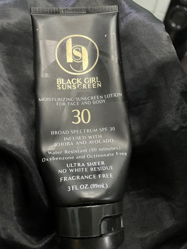 Black Girl Sunscreen Black Girl Sunscreen SPF 30 review photo by Babybanks 