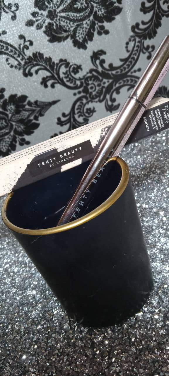 Fenty Beauty Flyliner Longwear Liquid Eyeliner - Cuz I'm Black review photo by ShebaLove