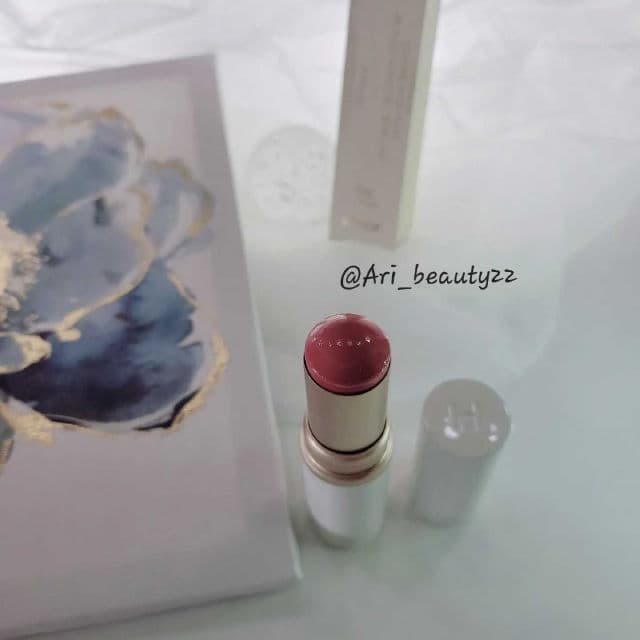 Hince Clear review photo by aribeauty