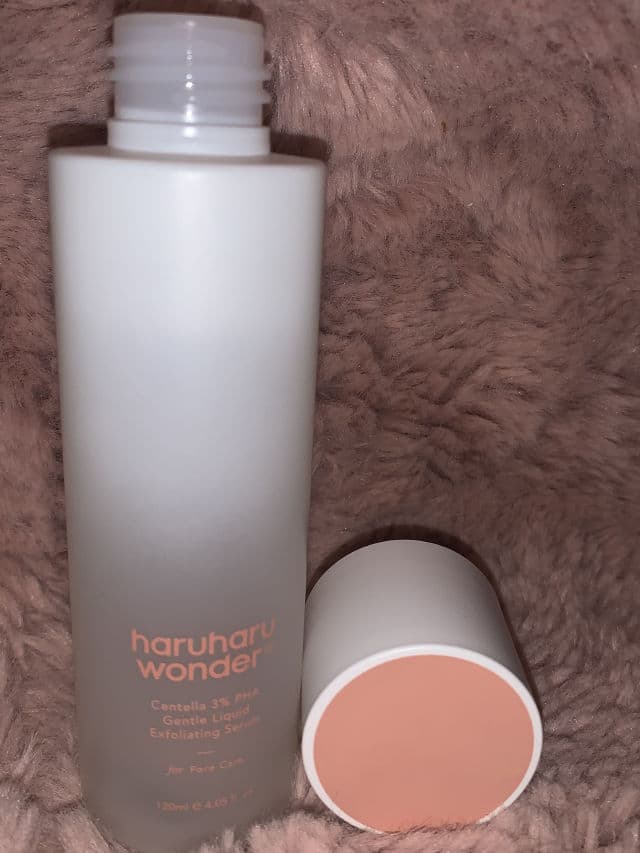 HaruHaru WONDER Centella 3% PHA Gentle Liquid Exfoliating Serum review photo by Aeticmanic
