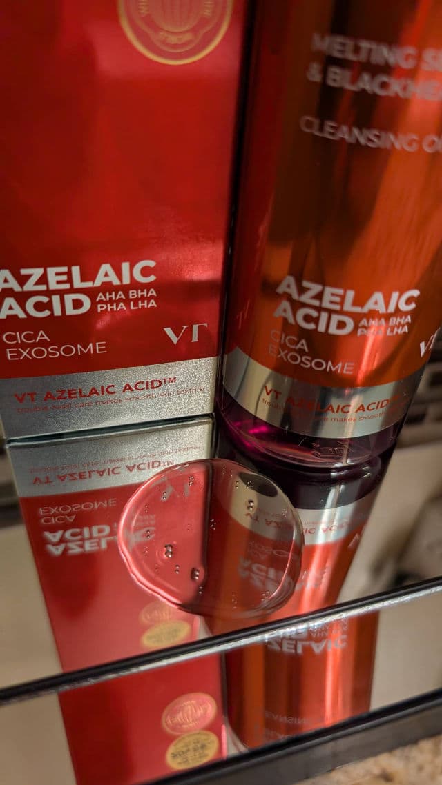 VT COSMETICS AZ Care Cleansing Oil review photo by SandraG