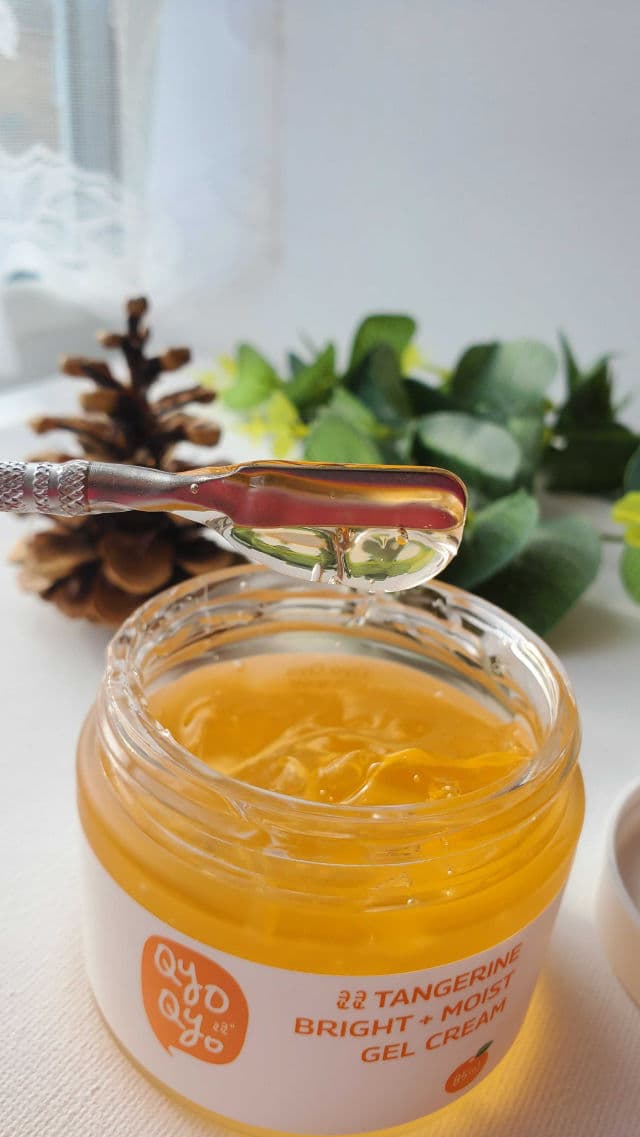Qyo Qyo Tangerine Bright + Moist Gel Cream review photo by skincare12