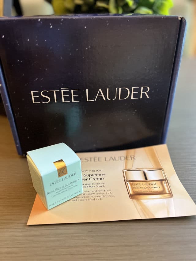 Estee Lauder Revitalizing Supreme + Youth Power Creme	 review photo by GlitterTruthBomb