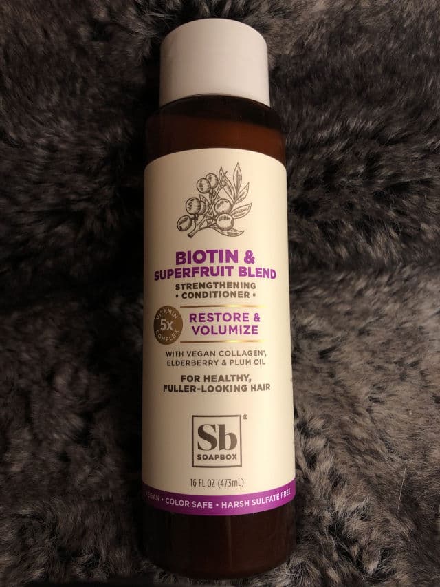 Soapbox Biotin and Superfruit Restore & Volumize Conditioner review photo by Pixiesnewlife