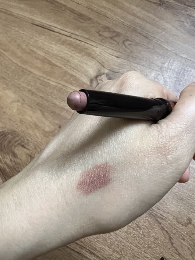 Laura Mercier Caviar Stick Eye Shadow review photo by Kylie1490