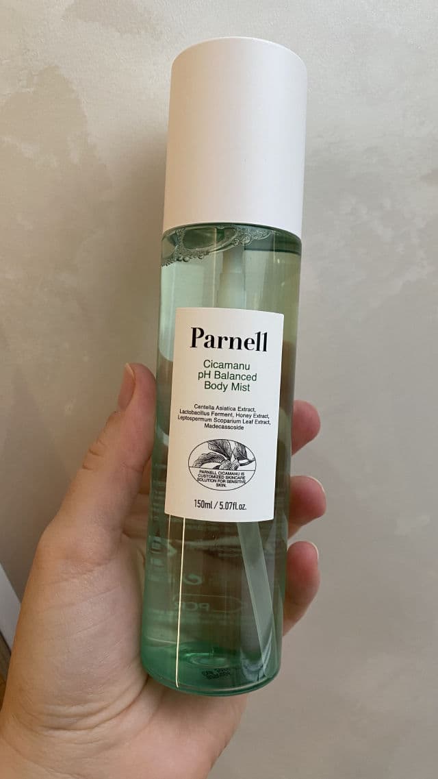 Parnell Cicamanu pH Balanced Body Mist review photo by ohohbeauty