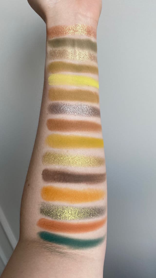 Natasha Denona Yucca Eyeshadow Palette review photo by ohohbeauty