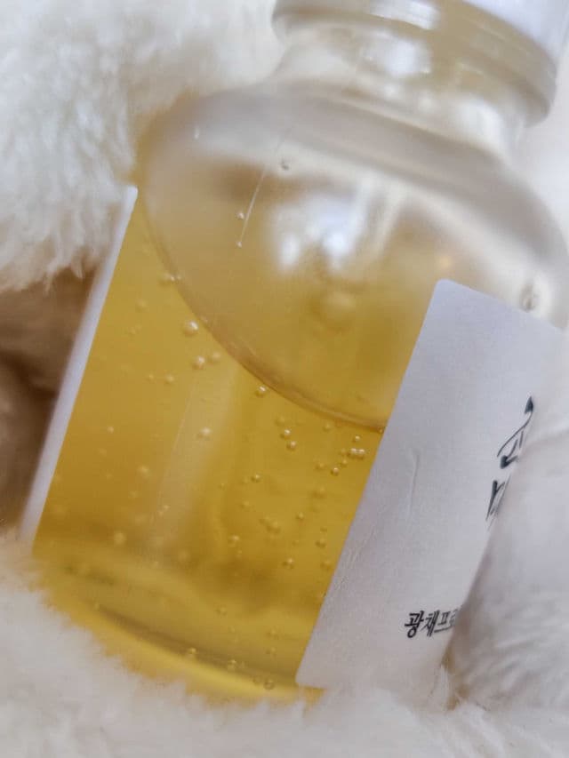 BEAUTY OF JOSEON Glow Serum Propolis + Niacinamide review photo by Skincaria