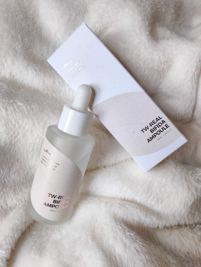 ISNTREE TW-Real Bifida Ampoule review photo by Skincaria