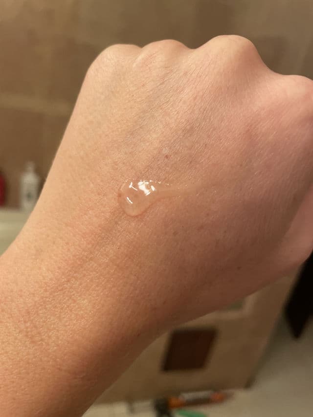 Exuviance Clarifying & Renewing Serum review photo by TheEpistolarian