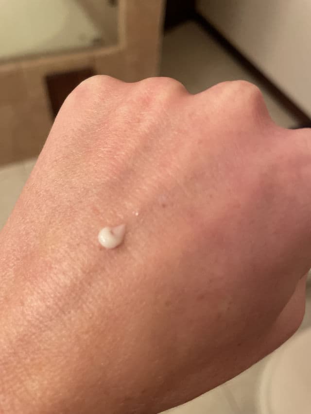 First Aid Beauty 5 in 1 Eye Cream review photo by TheEpistolarian