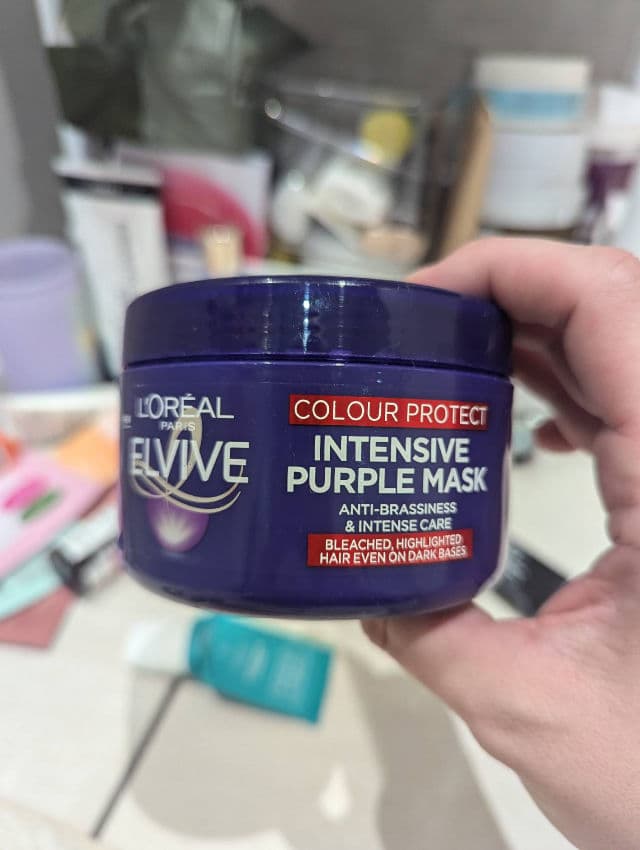 L'Oreal Paris Elvive Colour Protect Intensive Purple Mask review photo by AllyOlly