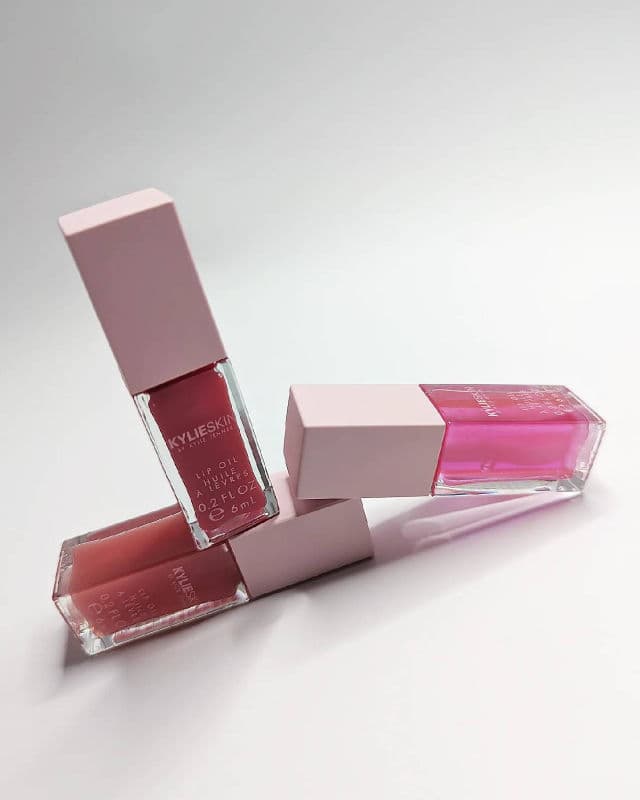 KYLIE SKIN Lip Oil  review photo by AllyOlly