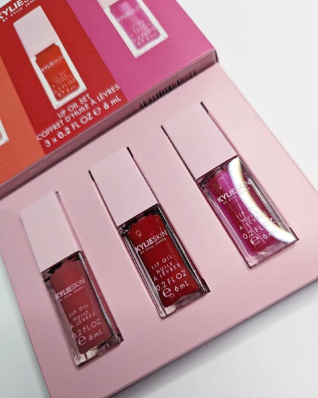 KYLIE SKIN Lip Oil  review photo by AllyOlly