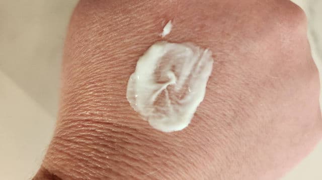 THE OUTSET Nourishing Squalane Daily Moisturizer review photo by Sindamiller