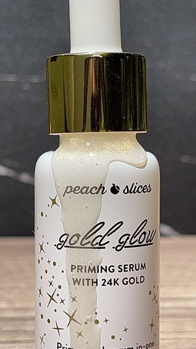 Peach Slices Gold Glow Priming Serum review photo by ShannonLeigh