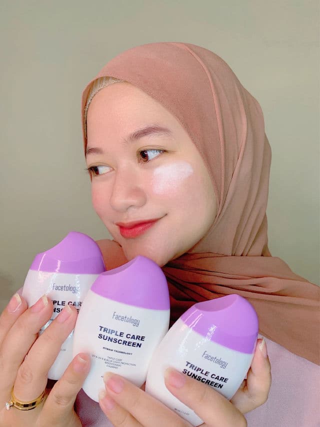 Facetology Triple Care Sunscreen SPF 40 PA+++ review photo by ayukdewy