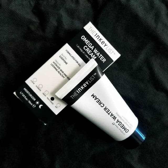 The Inkey List Omega Water Cream review photo by callmeinge
