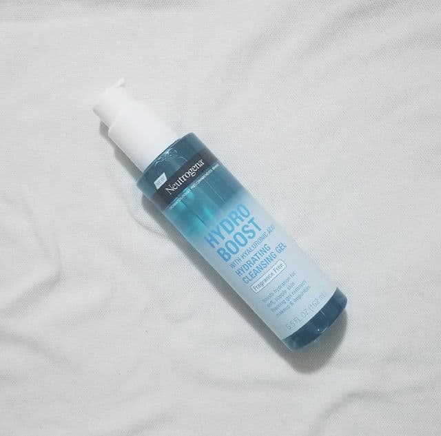 Neutrogena Hydro Boost Hydrating Cleansing Gel with Hyaluronic Acid review photo by callmeinge