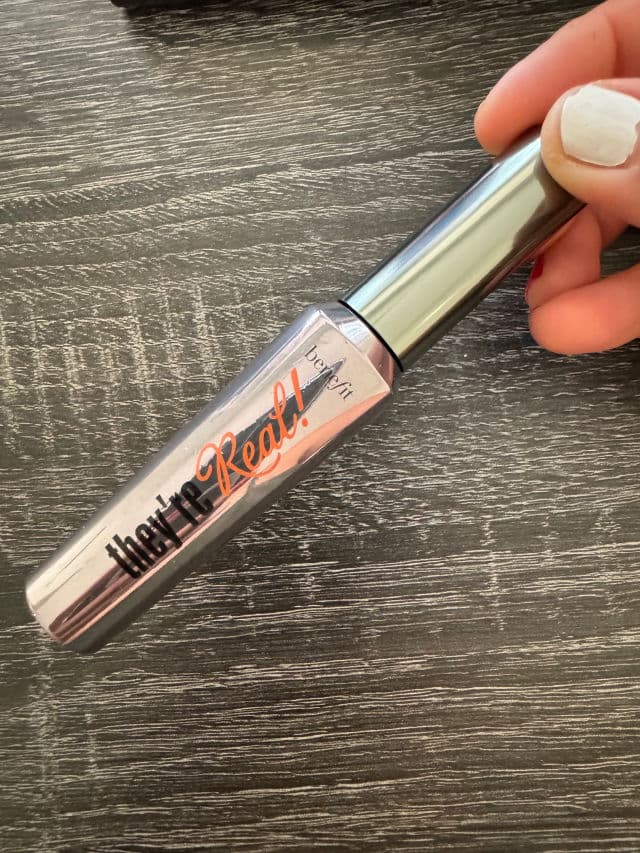 Benefit Cosmetics They're Real Magnet Mascara	 review photo by AngieQuantas