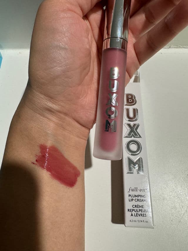 Buxom Full-On Plumping Lip Cream review photo by AngieQuantas