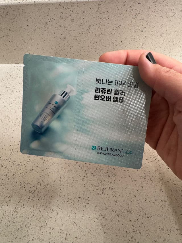 REJURAN Healer Turnover Ampoule review photo by AngieQuantas