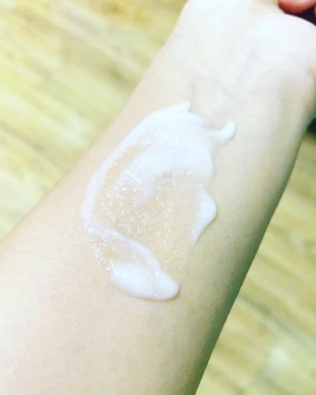 THANK YOU FARMER Back To Iceland Peeling Cream review photo by AngieQuantas