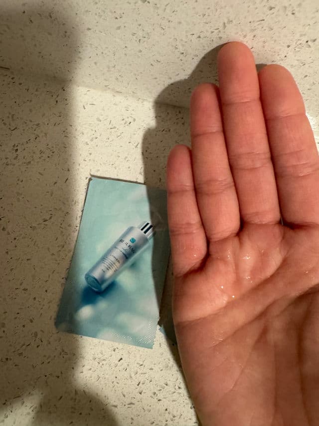 REJURAN Healer Turnover Ampoule review photo by AngieQuantas