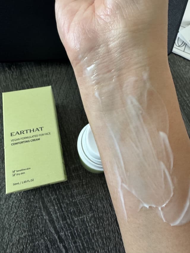 EARTHAT Comforting Cream review photo by AngieQuantas