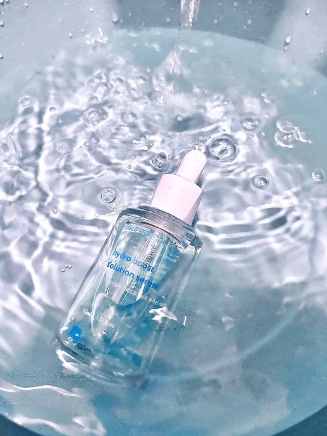 Face Republic Hydro Boost Solution Serum review photo by chubsterskin