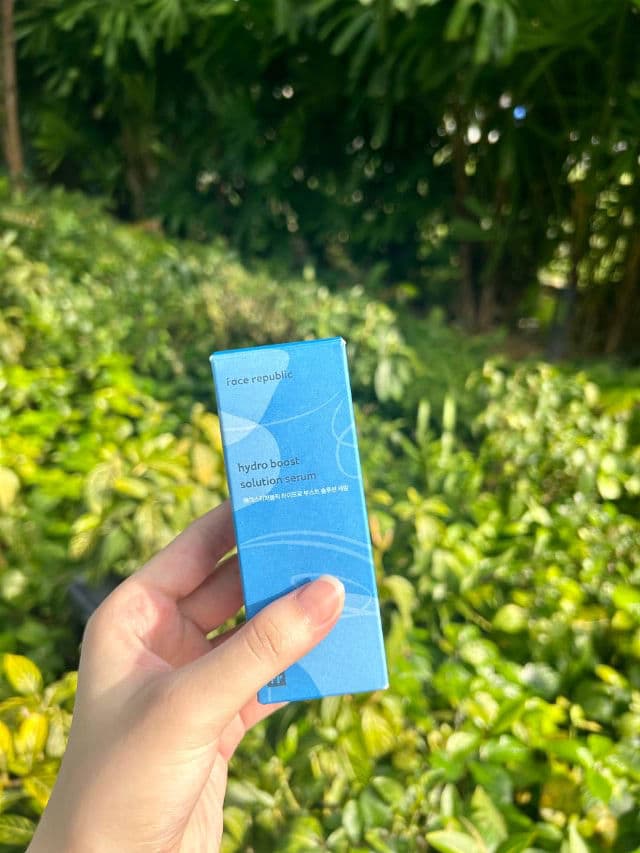 Face Republic Hydro Boost Solution Serum review photo by chubsterskin