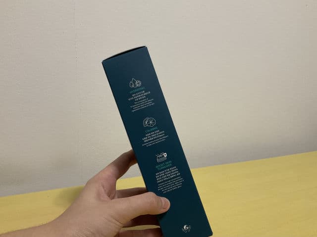 Baciel Hydra Barrier Cica Essence Toner  review photo by chubsterskin