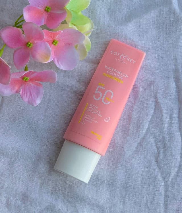 Dot & Key Watermelon Cooling Sunscreen SPF 50 PA+++ review photo by Beautydestination4u