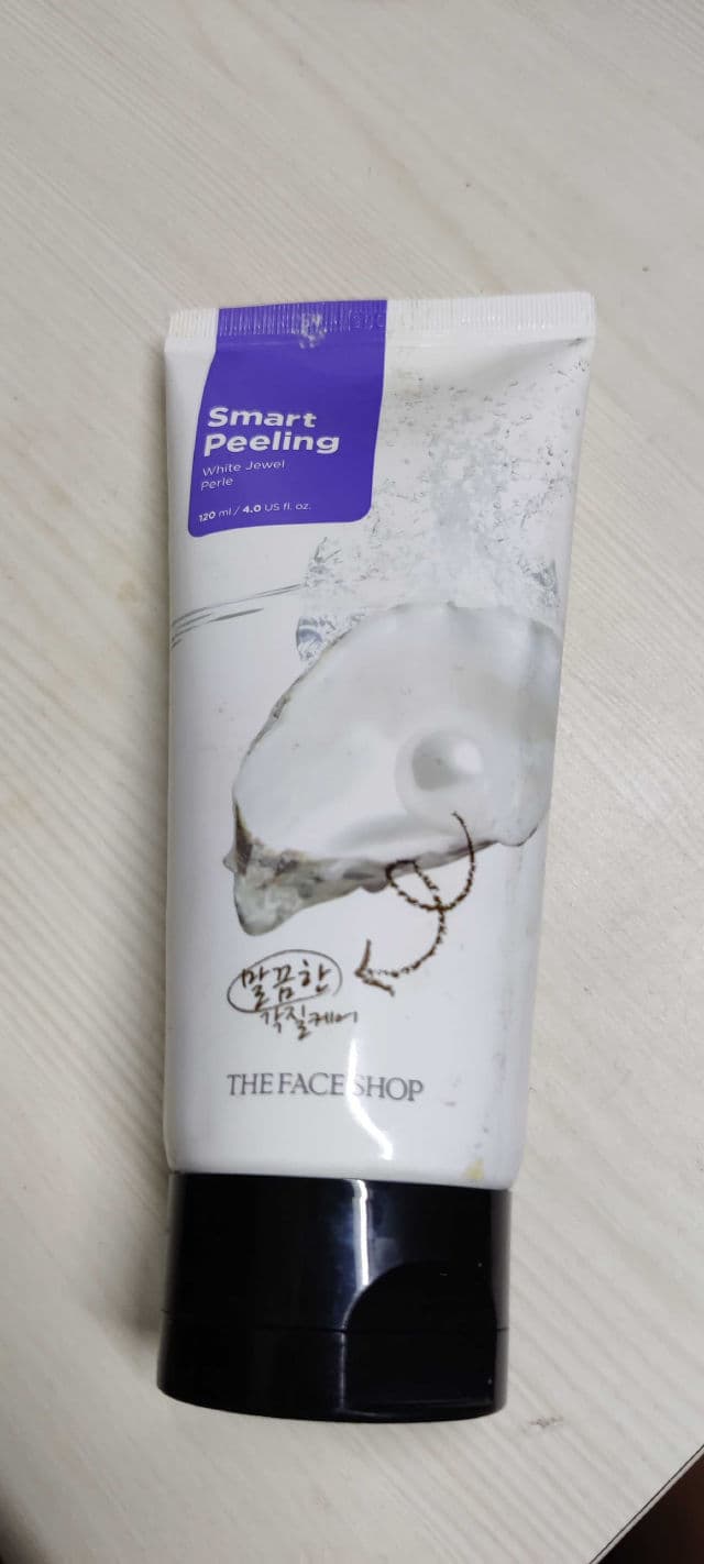 THE FACE SHOP Smart Peeling White Jewel Perle review photo by Beautydestination4u