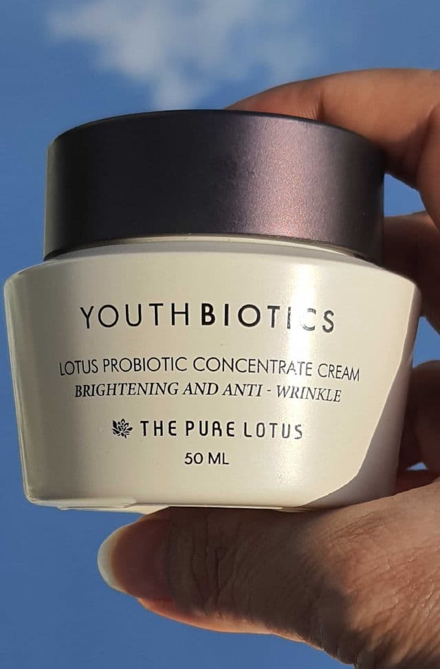 The Pure Lotus Youth Biotics Lotus Probiotic Concentrate Cream review photo by ChristieX