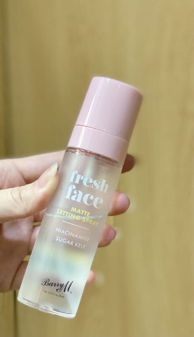 Barry M Fresh Face Matte Setting Spray review photo by saylin