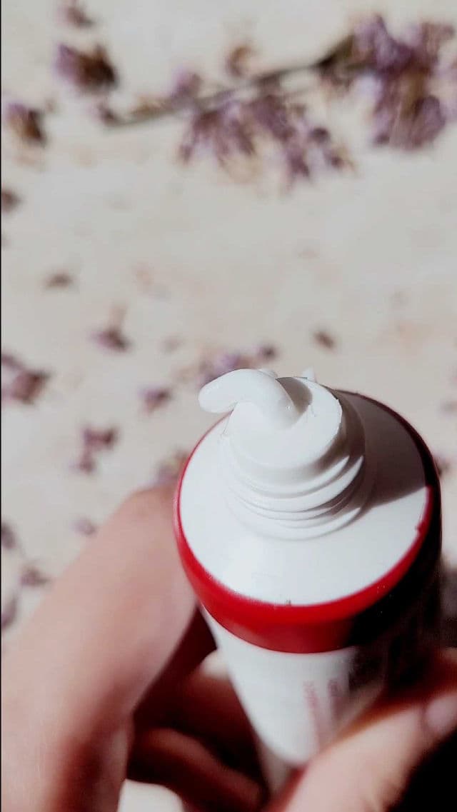 RAVIEL Acerola Dark Spot & Blemish Care Cream review photo by SkincrediblyMe