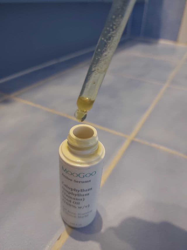 MooGoo Calophyllum Inophyllum (Tamanu) Seed Oil review photo by LianaReb