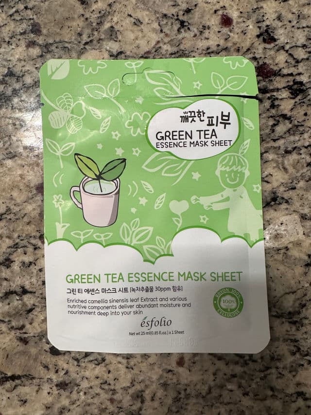 ESFOLIO Pure Skin Green Tea Essence Mask review photo by LPeachy